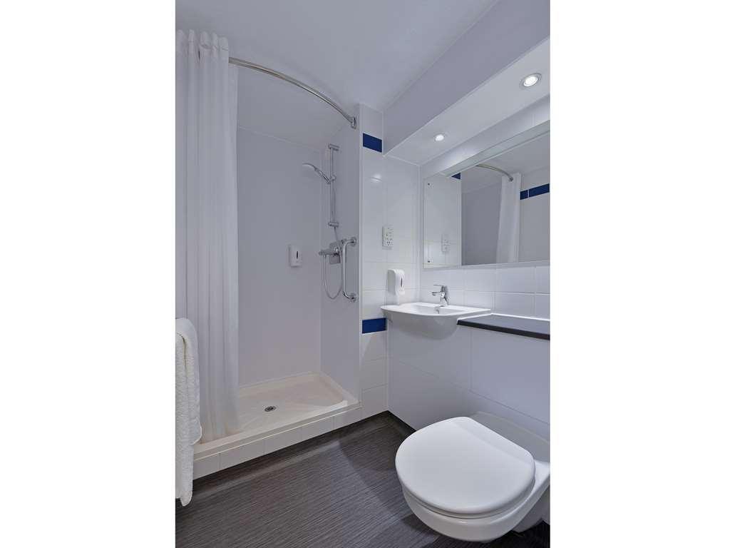 Travelodge Birmingham Dudley Phòng bức ảnh